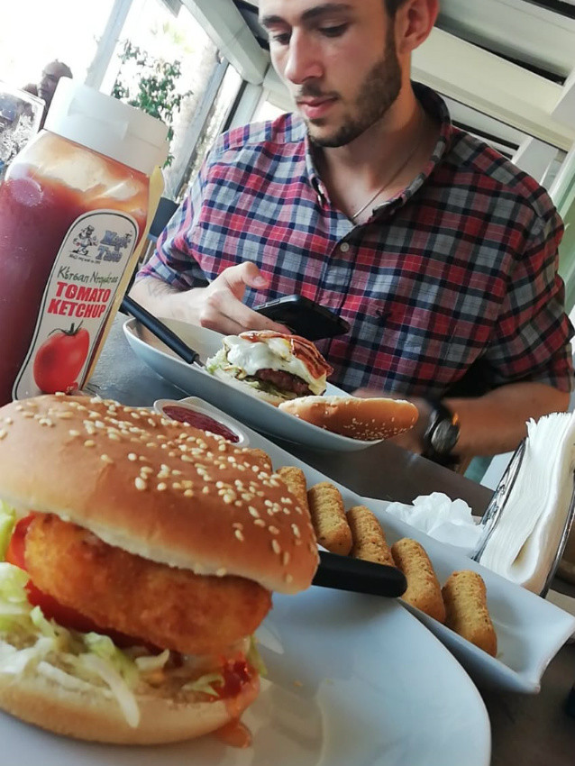 wanted burger - המבורגר בלרנקה